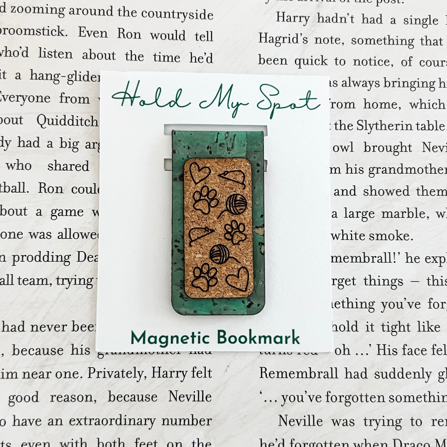 Kitty Love Magnetic Bookmark - Cork Fabric