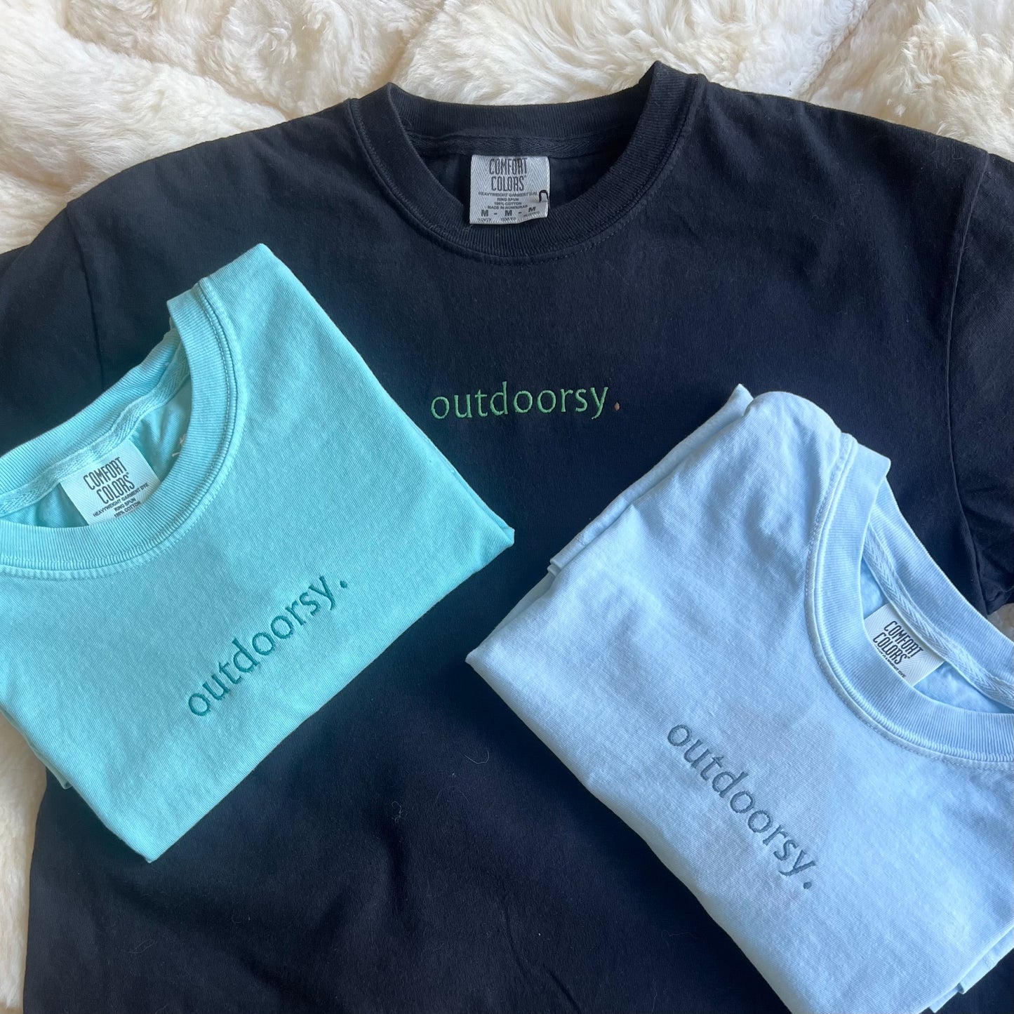Outdoorsy Period Embroidered Boxy T-Shirt